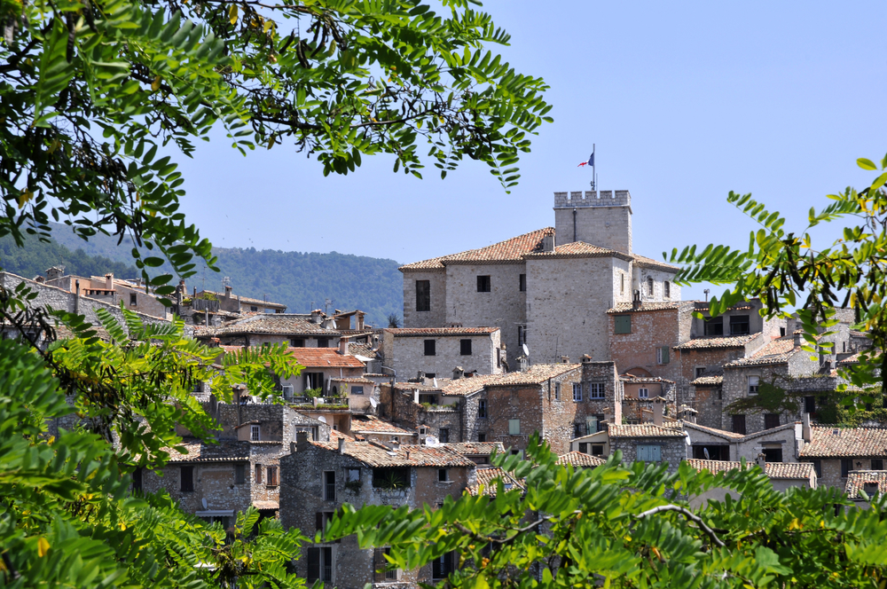 心癒す絶景、一度は行きたい南フランスの可愛い村6選