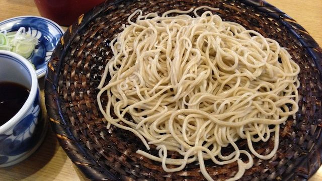 遅くまでやってる 老舗で食べる２０１６年 年越しそば 都内の名店５選 Tabizine 人生に旅心を