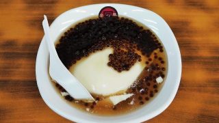 台南・安平名物、とろふわの食感がたまらない豆腐スイーツ「同記安平豆花」