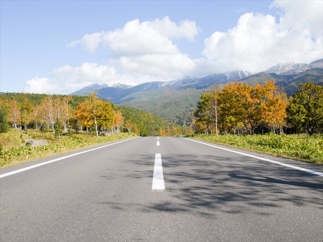 【2017絶景道路ランキング】地平線を追いかけたい、日本の美しい道