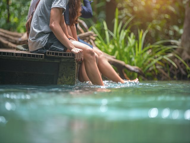【TABIZINE青祭り】引き込まれそうな蒼。タイの天然温泉「ブループール」