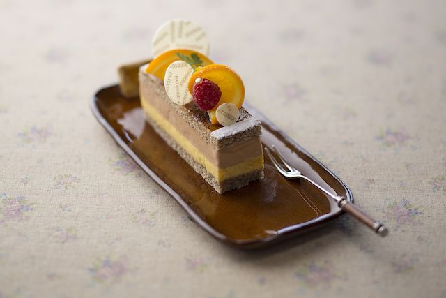 【期間限定】コーヒーの風味と紅茶の香りをとじこめたスイーツ&パン