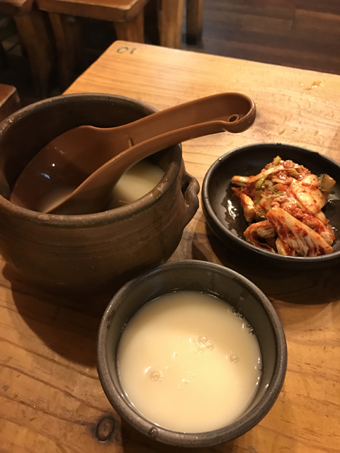 【ソウルひとり飯】伝統家屋で、心に染みいる韓国風すいとんはいかが？