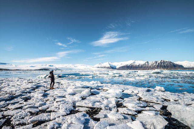 【アイスランド】心が洗練されそうな青の景色！ 神秘的なヨークルサルロン氷河湖