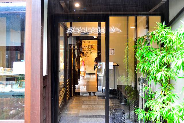 京都でしか買えない「BEL AMER」の美しすぎる日本酒ショコラ