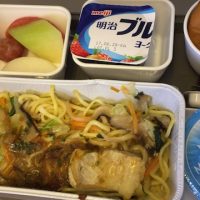 【機内食ルポ】キャセイパシフィック航空エコノミークラス「成田〜香港」
