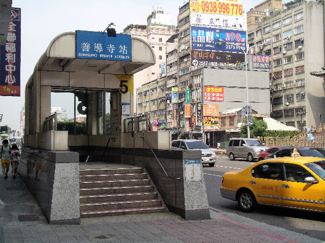 台北で毎日大行列ができる朝ごはん屋「阜杭豆漿」人気の理由は？