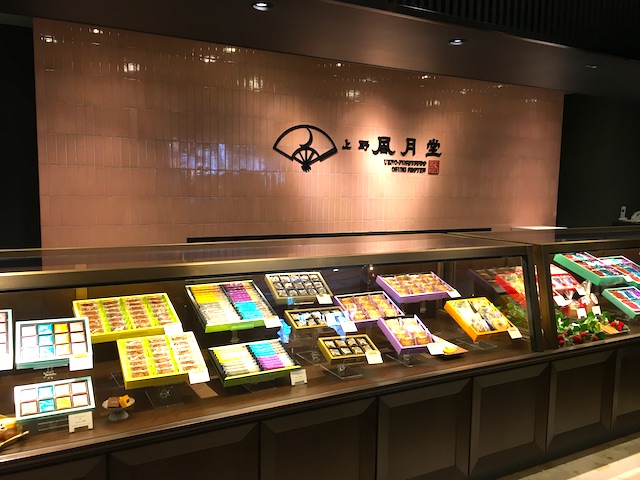 ゴーフル 上野 風月 堂 老舗洋菓子店「上野風月堂」のゴーフルはギフトに最適なお菓子