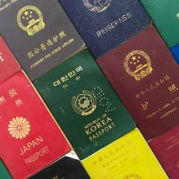 強力なパスポートトップ10！ビザなし入国可能数でランキング。