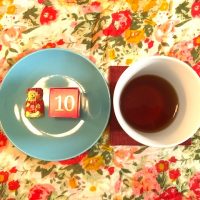 【今日のアドベントカレンダー】１２月１０日「夜お茶の秘密」