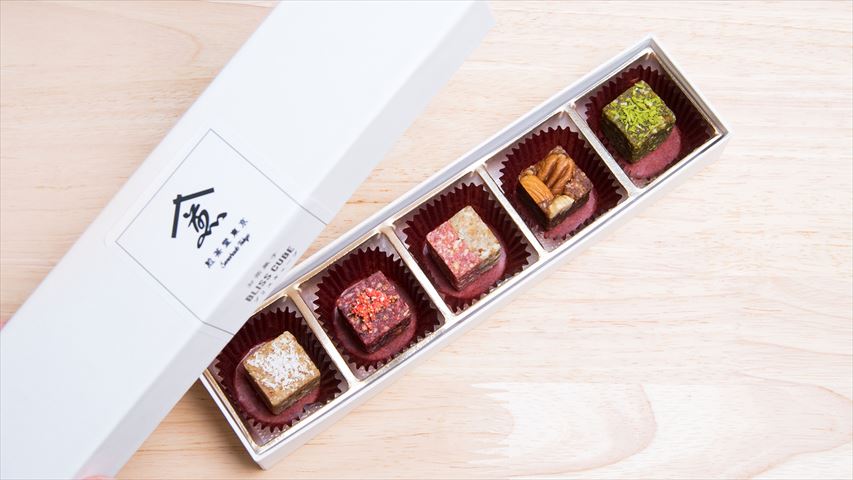 一味違うバレンタインギフトを贈りたい人にお勧め「煎茶堂東京」限定スイーツ