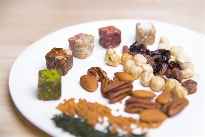 一味違うバレンタインギフトを贈りたい人にお勧め「煎茶堂東京」限定スイーツ