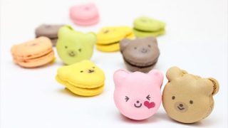 かわいすぎて食べられない！くまさん型の「くマカロン」にVD限定商品が登場