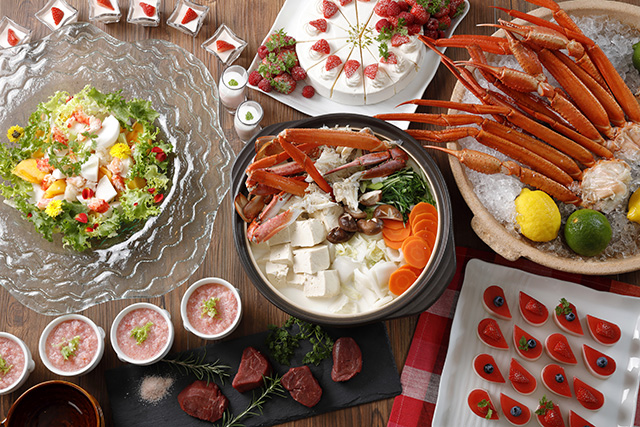 いちごと蟹のコンビネーションを食べつくし!「蟹といちごの紅福ビュッフェ」開催