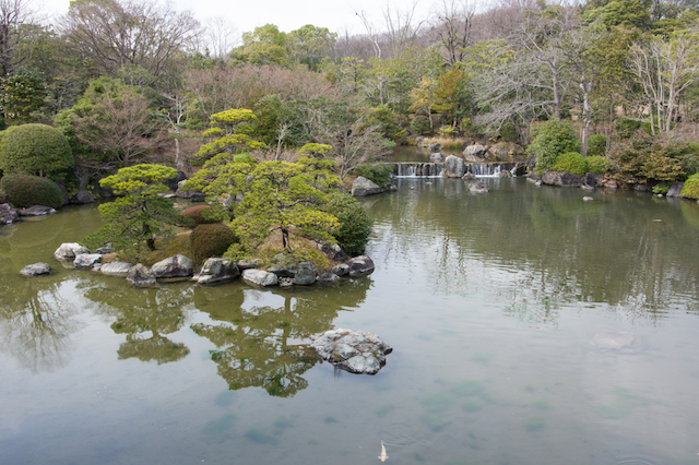 次の大阪観光はここ！文化と自然が楽しめるレトロな大阪、万博記念公園