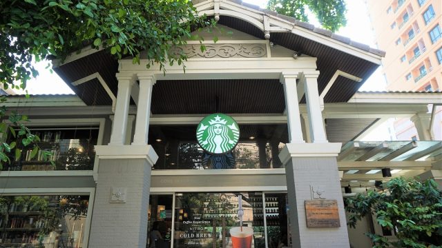 世界のスタバのぞいてみない？】限定グッズから驚きのメニューまで43選 