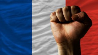 現在フランスでは大規模なストが決行中。フランス・ストライキの不思議
