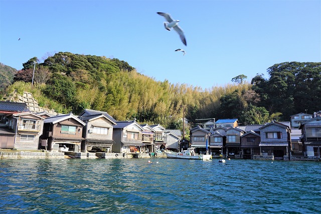 「日本のヴェネツィア」舟屋の町・伊根で知らなかった京都の魅力に出会う