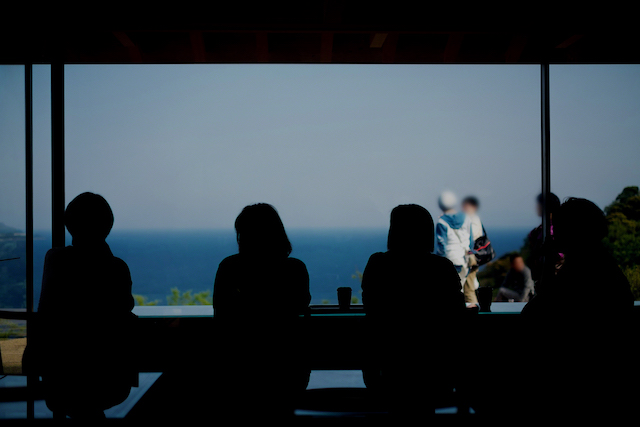 【熱海特集】熱海の新名所、海を見渡す絶景カフェ「COEDA HOUSE コエダハウス」