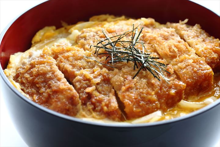 どれが食べたい？全国ご当地カツ丼