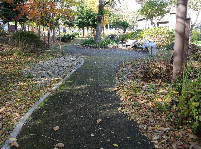 文庫片手に札幌で石川啄木の110年前の足跡をたどる