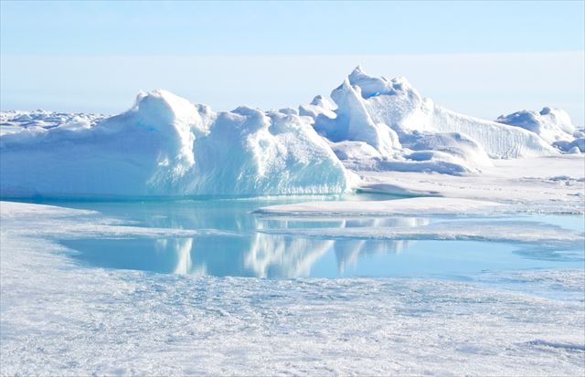不意に海氷が割れ２０ｋｍも吹雪で飛ばされる死の世界【北極点】旅行ガイド