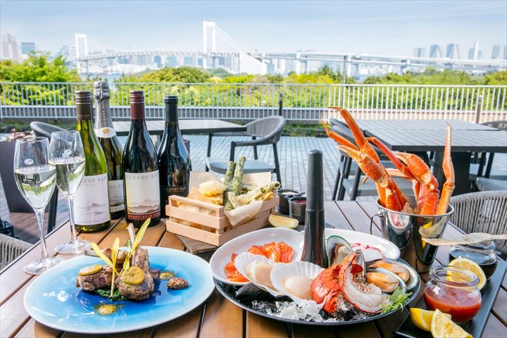 東京湾の絶景を臨みながらニュージーランドワインと料理のマリアージュを楽しむ【ヒルトン東京お台場】
