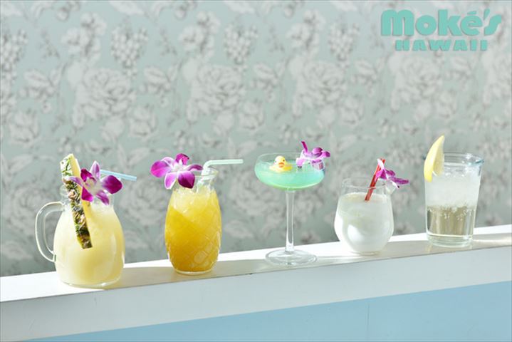 ハワイ・カイルアの人気店「Moke's Hawaii」(モケス ハワイ)が江ノ島にオープン