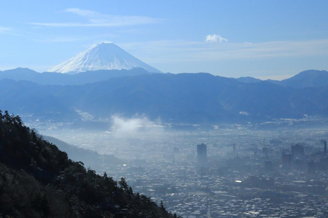 富士山は日本全国どこまで見える 和歌山県からも富士山が見えるって本当 あなたの知らない富士山トリビア Tabizine 人生に旅心を