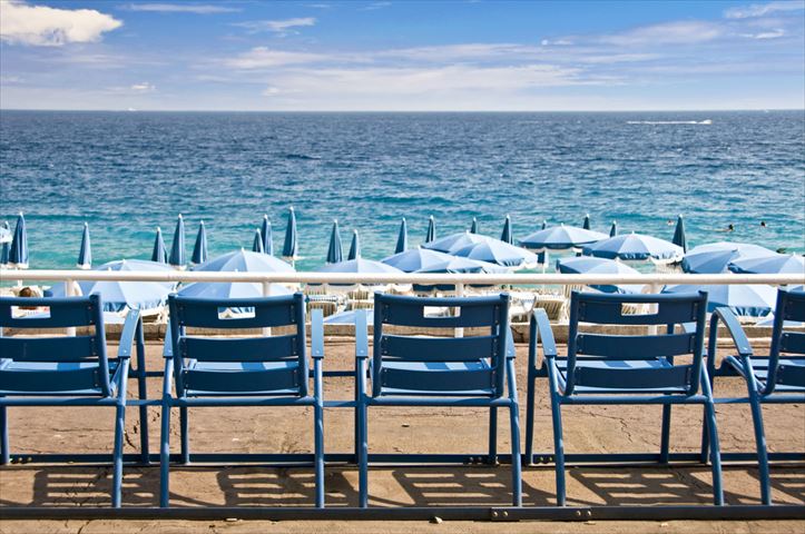 コート・ダジュールの碧い海が美しい！フランス人憧れのリゾート地ニース