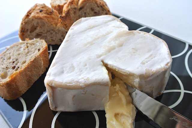 【フランス】お土産に喜ばれるチーズを在住者が勝手にランキング