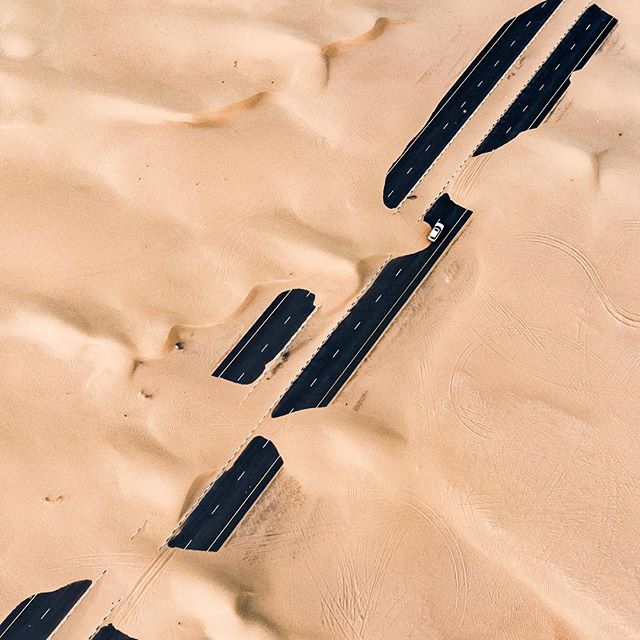 【上空からこんにちは】ドバイとアブダビの砂漠ドライブが素敵