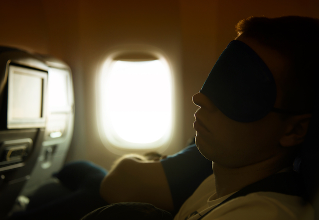 【飛行機旅に見る日本人の国民性】世界一通路側の席が好き。「寝ている人を起こす」ことが苦手な日本人