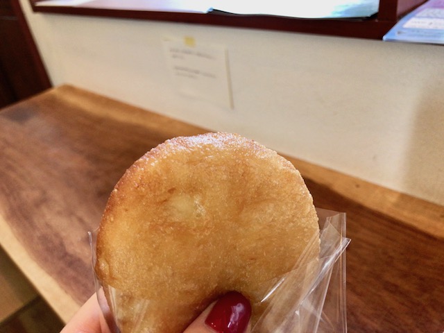 【京都】もちふわの食感とやさしい甘さに誘惑される、ドーナツ専門店「ひつじ」