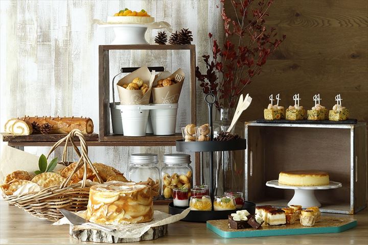京都タワーホテルでチーズ&キャラメルスイーツのブッフェ「Sweets Buffet ~Cheese & Caramel~ AUTUMN PICNIC」