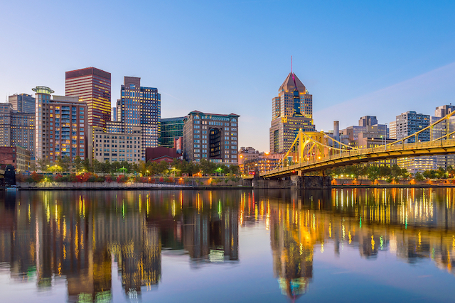 アメリカの歴史を語るうえで欠かせないペンシルベニア州第2の都市、水と橋の都ピッツバーグ