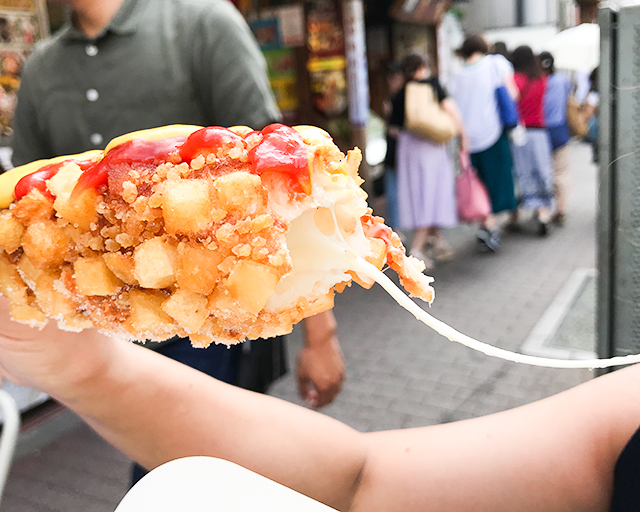 新大久保食べ歩きグルメ 韓国式ホットドッグ 勝手に食べ比べランキング Tabizine 人生に旅心を