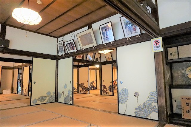 【フォトジェニックな京都】Ki-Yanのロックな襖絵が幻想的な青蓮院門跡