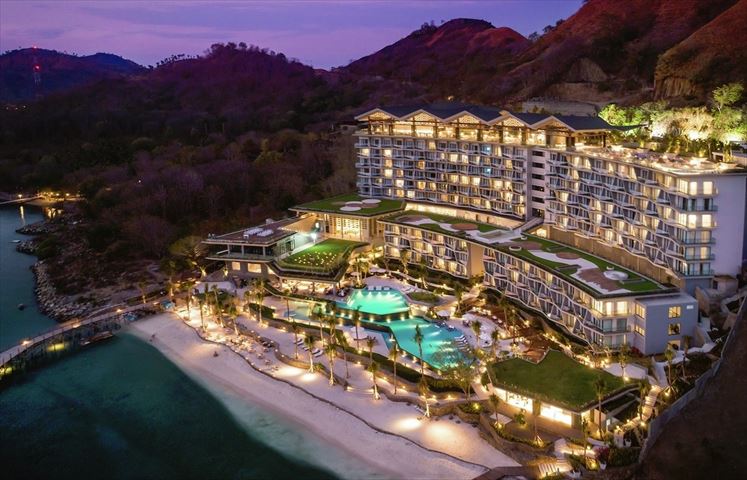 9月15日オープン！コモド諸島・フローレス島にできた5つ星ホテル「AYANA Komodo Resort」最高の宿泊体験を現地レポ。