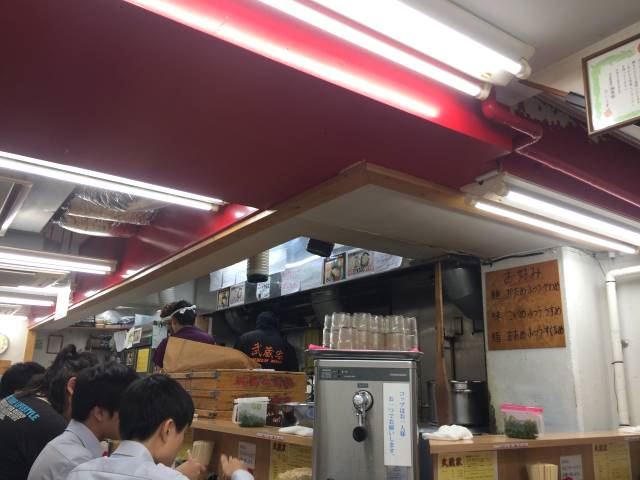 ラーメン激戦区！学生の街、日吉で食べる「武蔵家」のがっつり横浜家系ラーメン