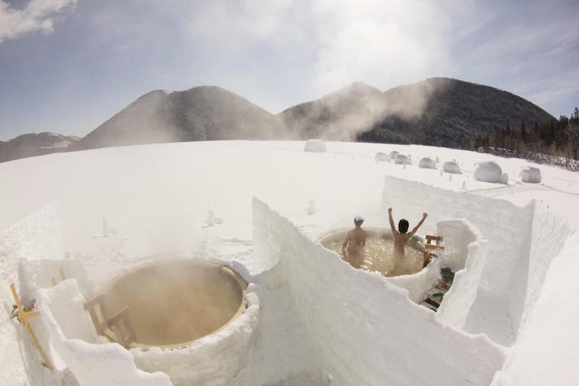 氷上露天風呂 しかりべつ湖コタン