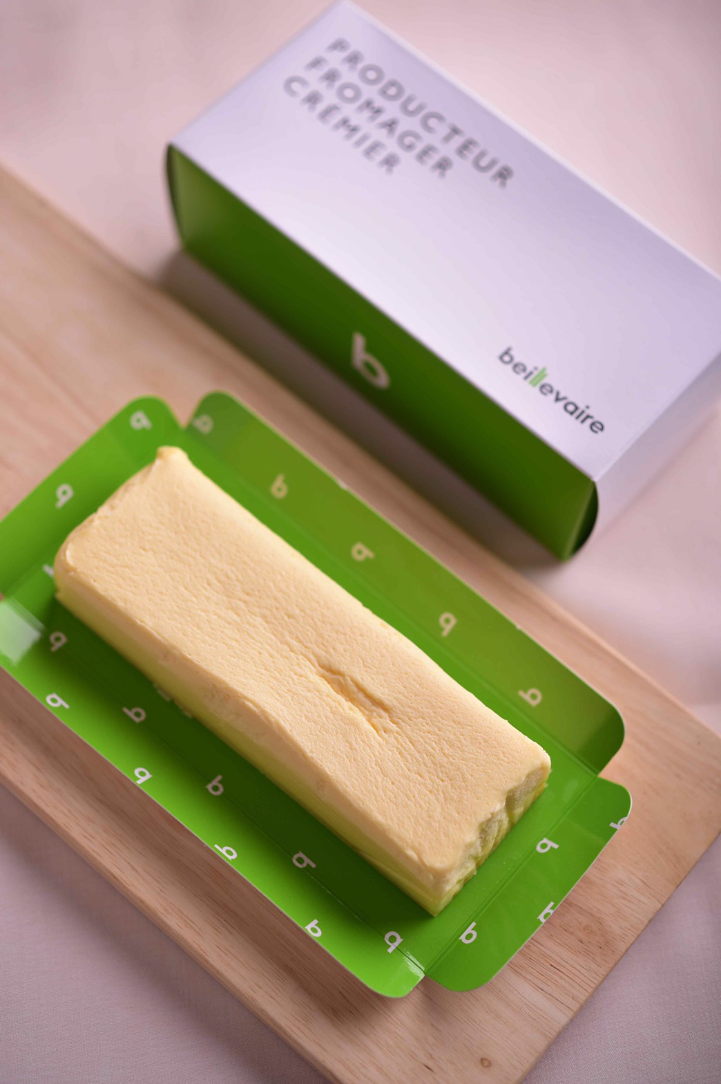 チーズケーキとバターサンド専門店「ベイユヴェール」が新宿伊勢丹にオープン！