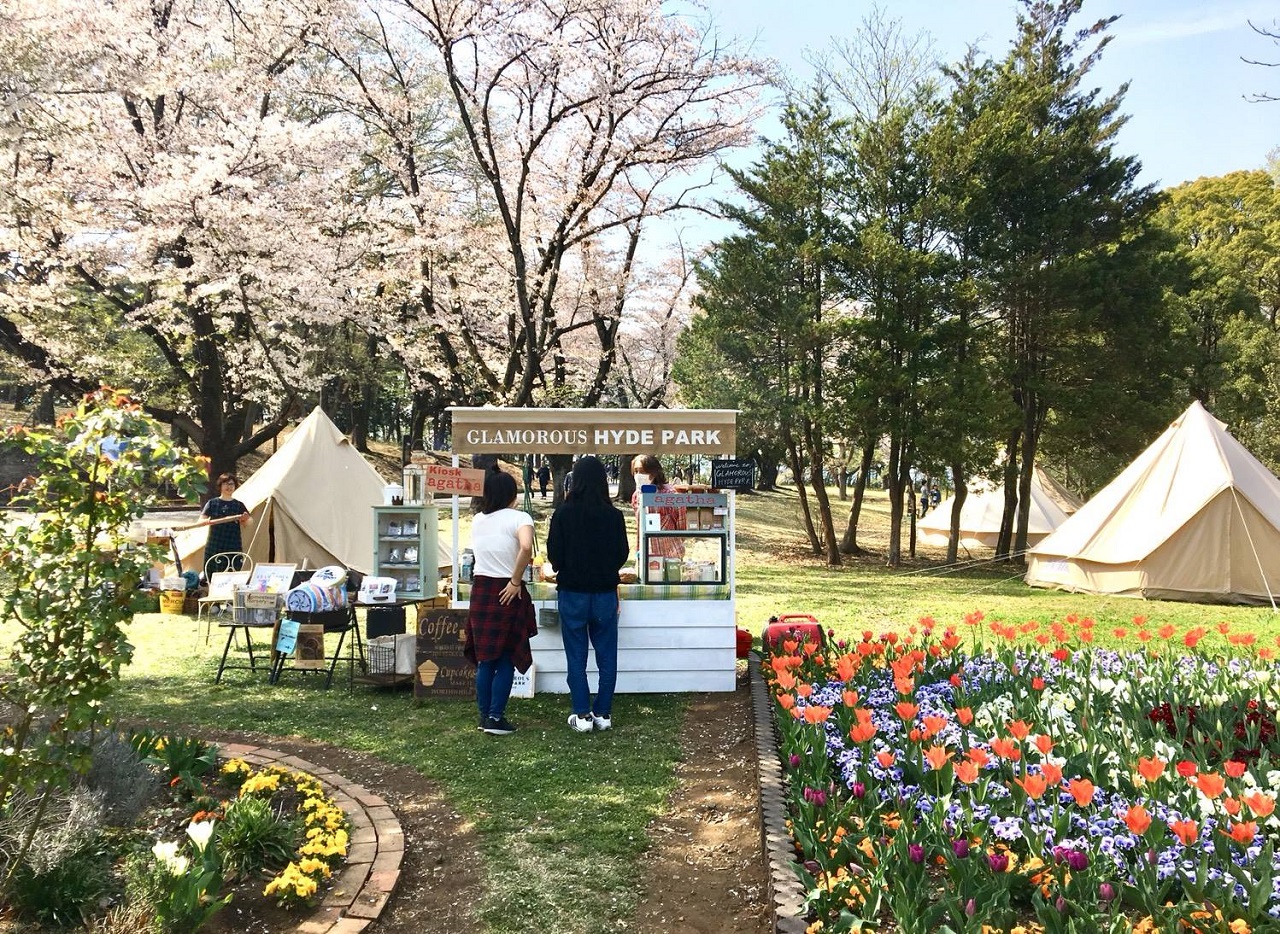 桜の名所でラグジュアリーなアウトドア体験を 春のグランピングイベント開催 Tabizine 人生に旅心を