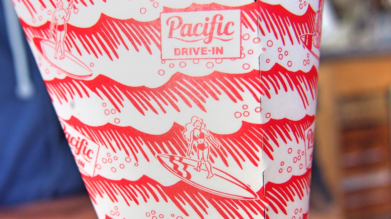 Pacific DRIVE-IN　包装紙
