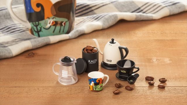 カルディ　非売品　マグカップ　フィギュア 思わず集めたくなる！カルディのオリジナルコーヒーグッズがミニチュア