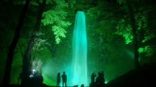 玉簾の滝ライトアップ