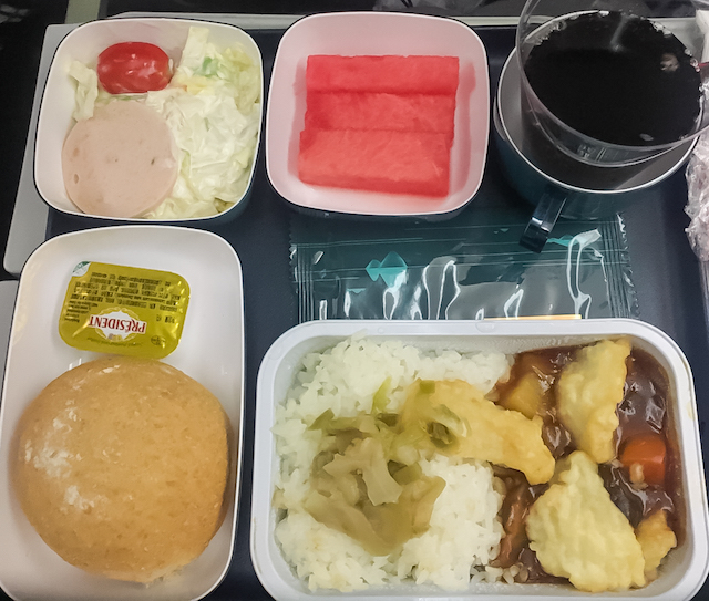日本大阪関西空港　〜　ニューヨークJFK空港間　チャイナエアライン機内食
