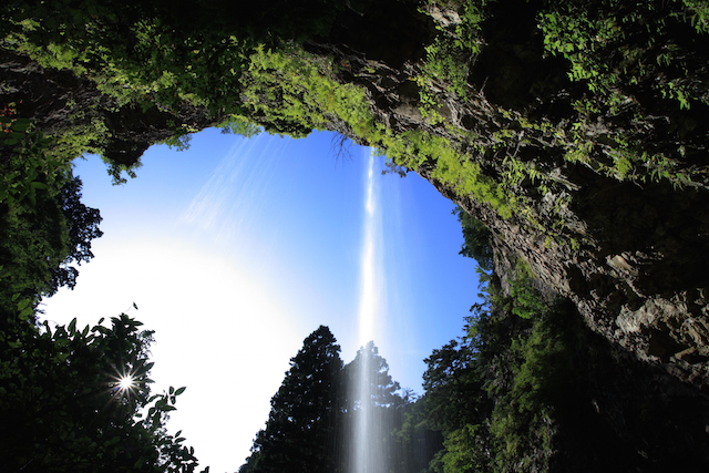 壇鏡の滝　島根県