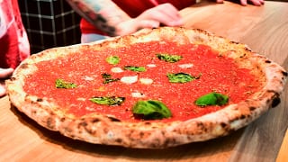 Gino Sorbillo Artista Pizza Napoletanaの絶品ぴざ