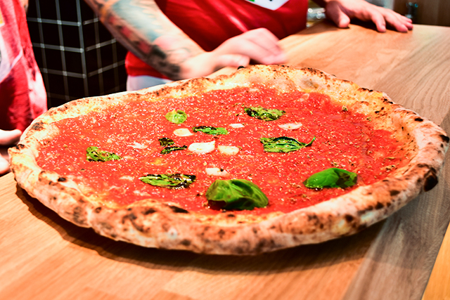 80年の歴史を持つピッツェリア「Gino Sorbillo Artista Pizza Napoletana」が日本初上陸【COREDO 室町テラス】